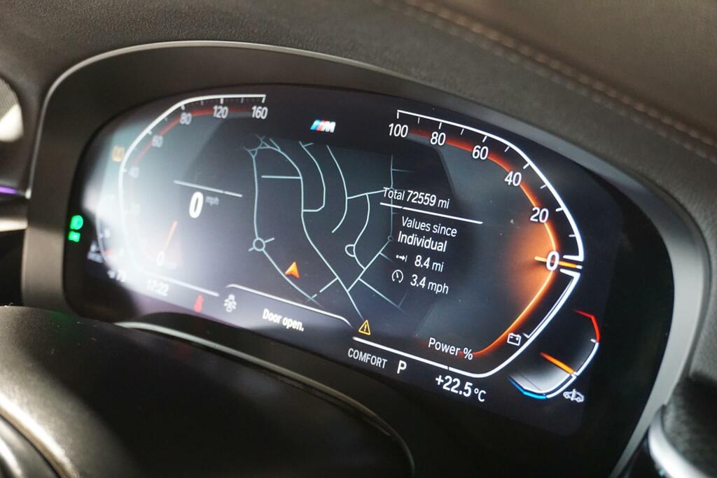 BMW 5 Series 528I M Sport Touring White #11