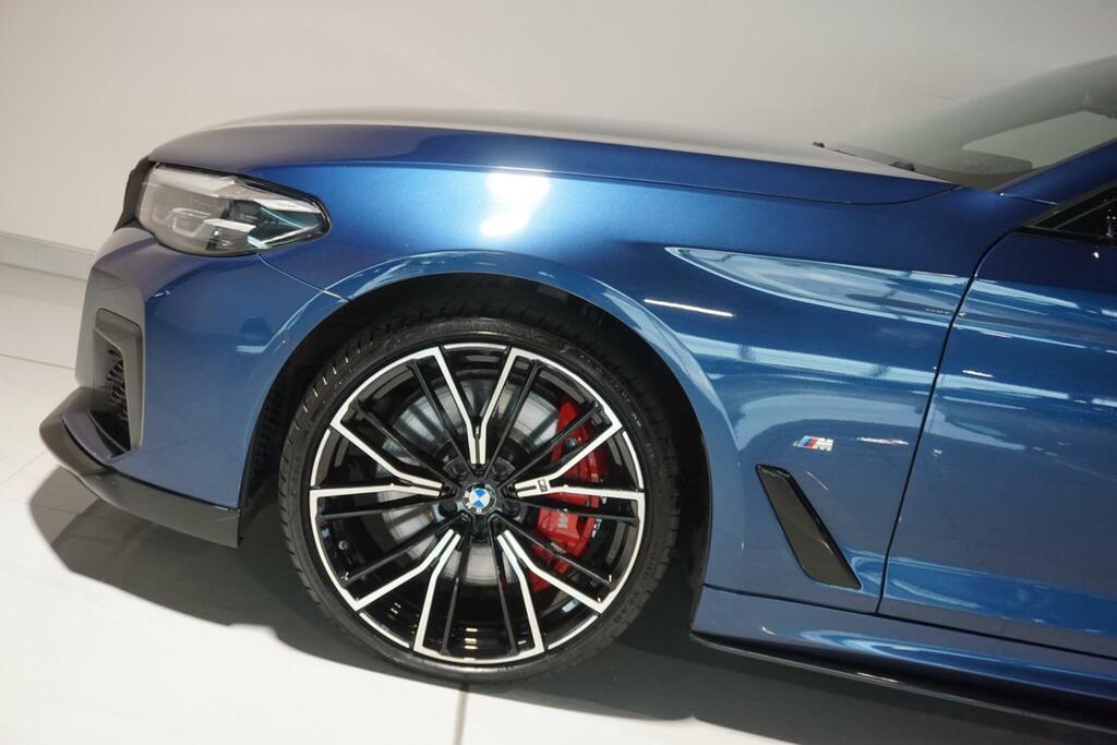 BMW 5 Series 528I M Sport Touring White #41
