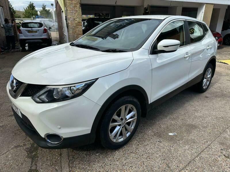 Nissan Qashqai 1.2 Dig-t Acenta 2Wd BK16TZT White #3