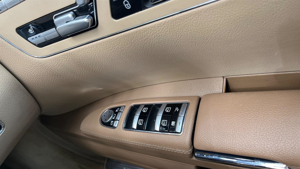 Mercedes-Benz  200K Sport 184 Blue #28
