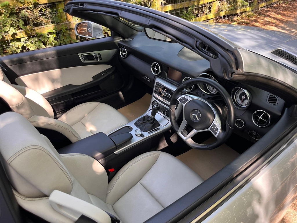 Mercedes-Benz SLK  Brown #39