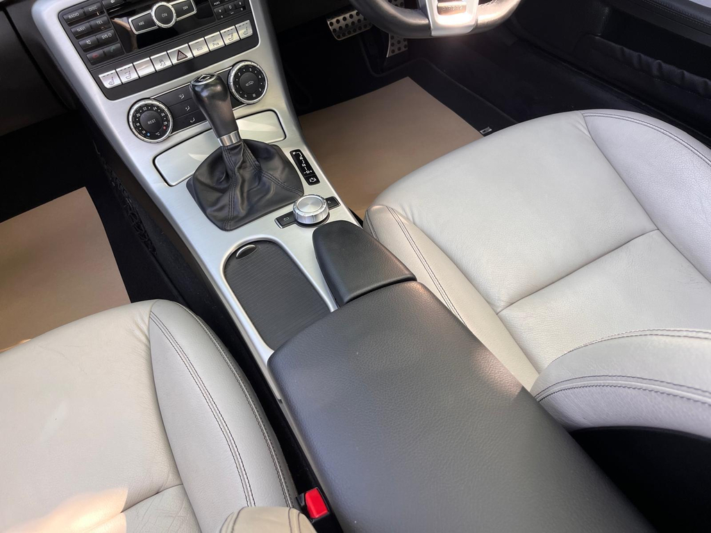 Mercedes-Benz SLK  Brown #34
