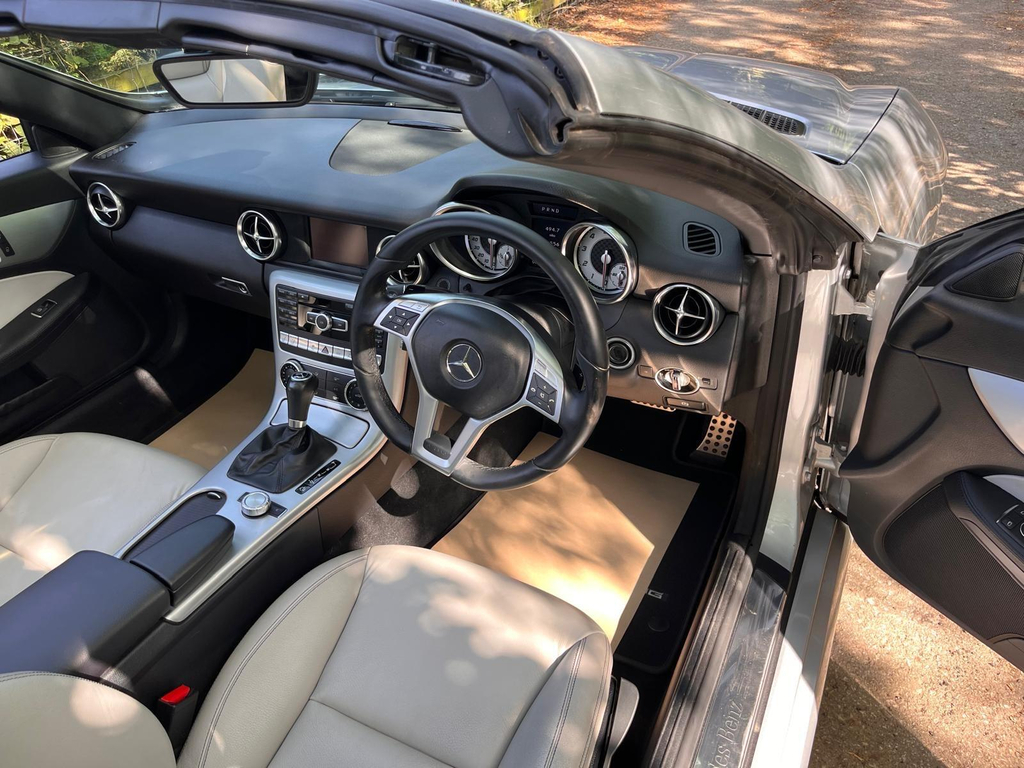 Mercedes-Benz SLK  Brown #41