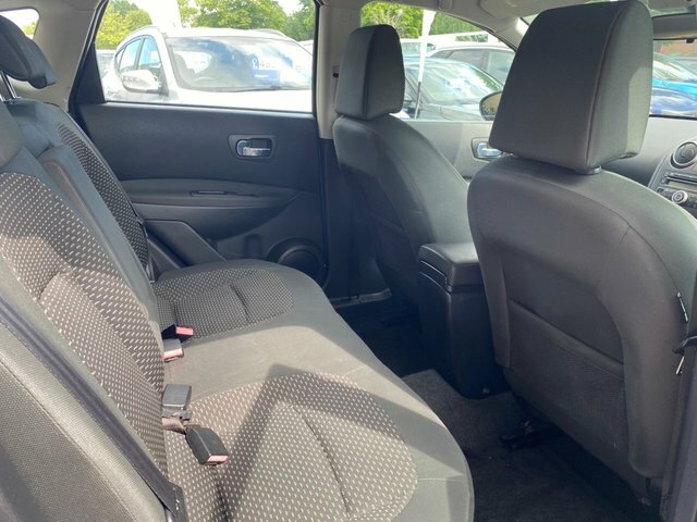 Nissan Qashqai Hatchback Tekna Black #14