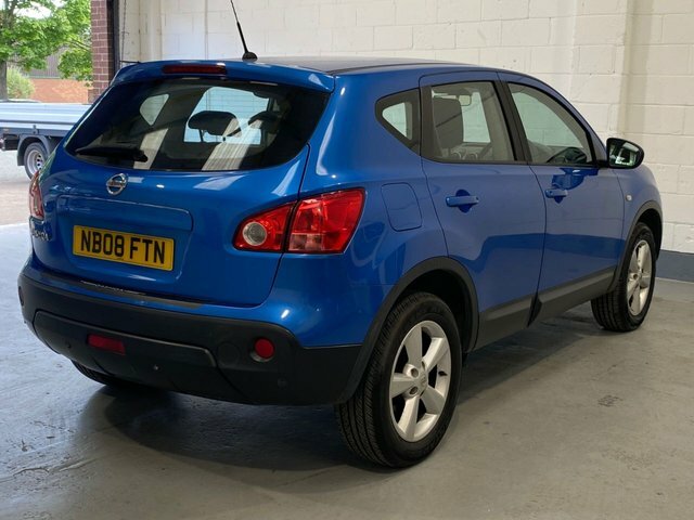 Nissan Qashqai Hatchback Tekna Black #8