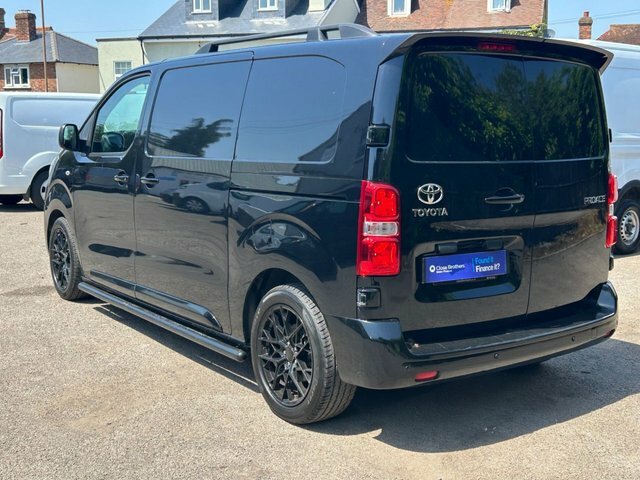 Toyota PROACE 1.5 L 1.5 Bluehdi Active Short Panel Van Diese White #7