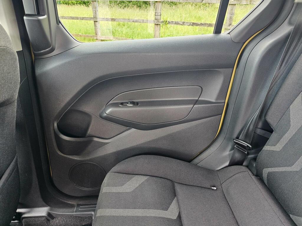 Ford Tourneo Connect Connect Silver #24