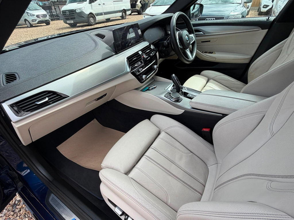 BMW 5 Series 2019 2.0 520I Gpf Se Saloon Euro 6 White #77