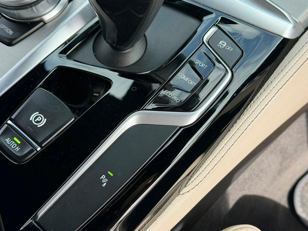 BMW 5 Series 2019 2.0 520I Gpf Se Saloon Euro 6 White #93
