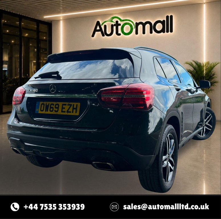 Mercedes-Benz GLA Class Amg Line Grey #19