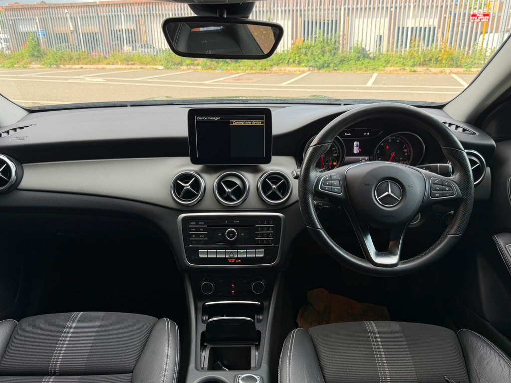 Mercedes-Benz GLA Class Amg Line Grey #71