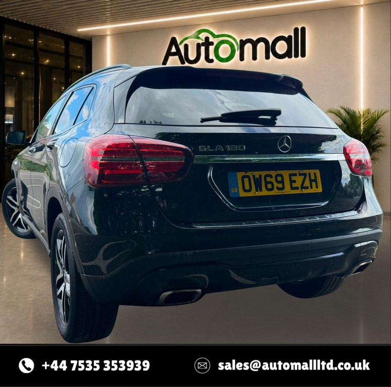 Mercedes-Benz GLA Class 1.6 Urban Edition 7G-dct Euro 6 Ss Black #3