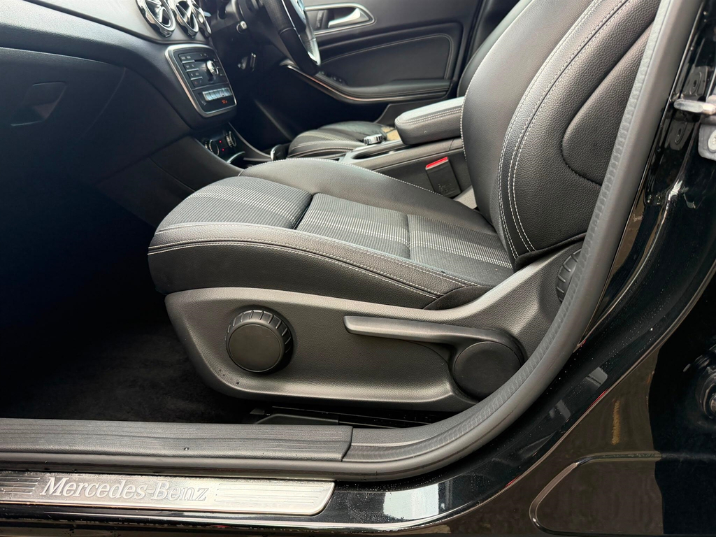 Mercedes-Benz GLA Class Amg Line Grey #64