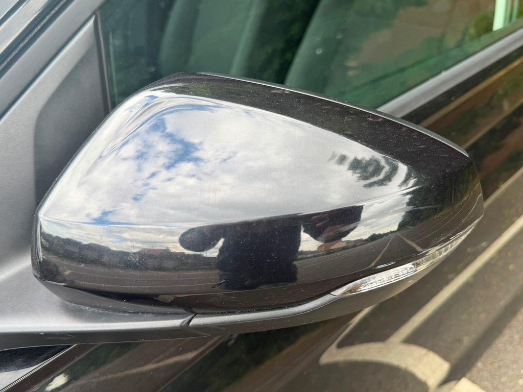 Volkswagen Polo Active Black #44