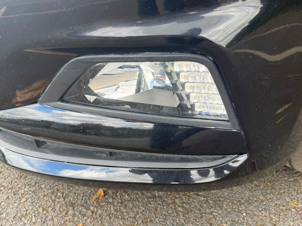 Volkswagen Polo Active Black #51