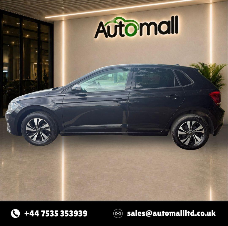 Volkswagen Polo Active Black #13
