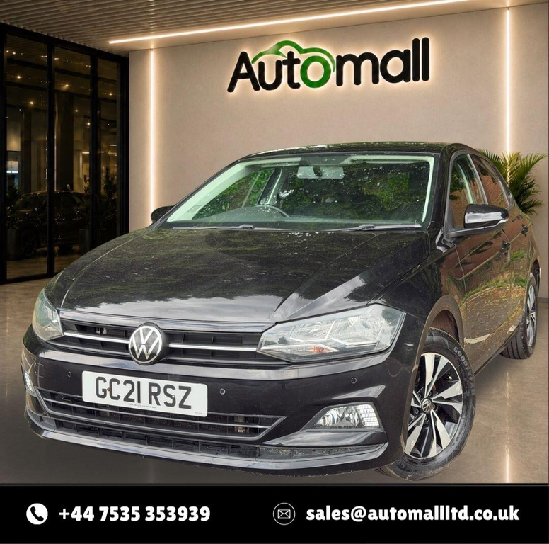 Volkswagen Polo Active Black #10