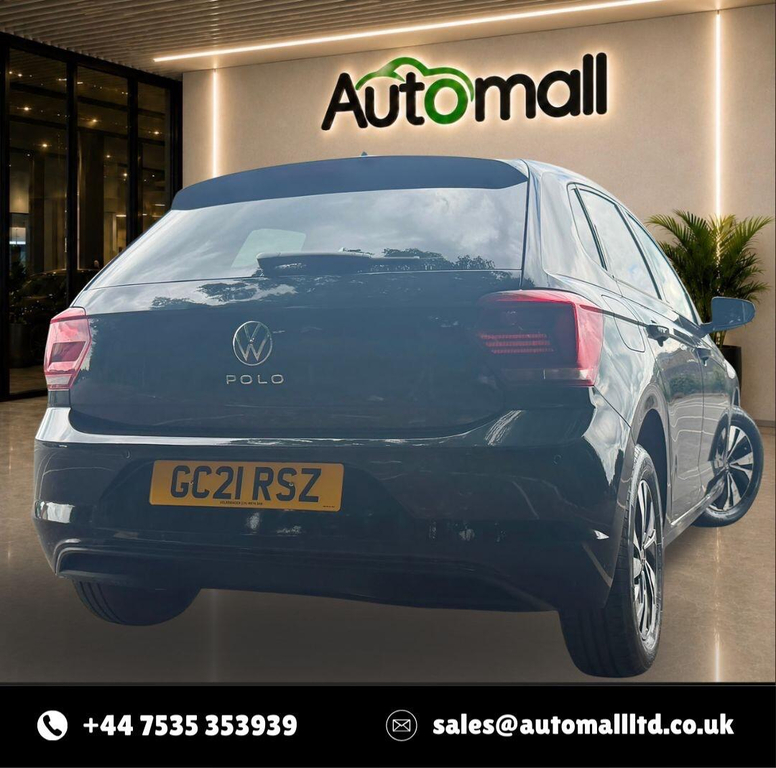 Volkswagen Polo Active Black #17