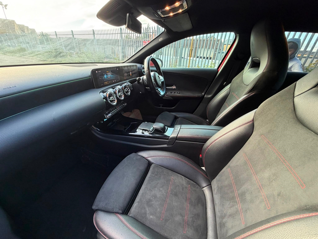 Mercedes-Benz A Class A35 4Matic Premium Plus Black #36