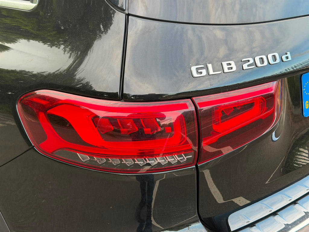 Mercedes-Benz GLB Class Amg Line White #44