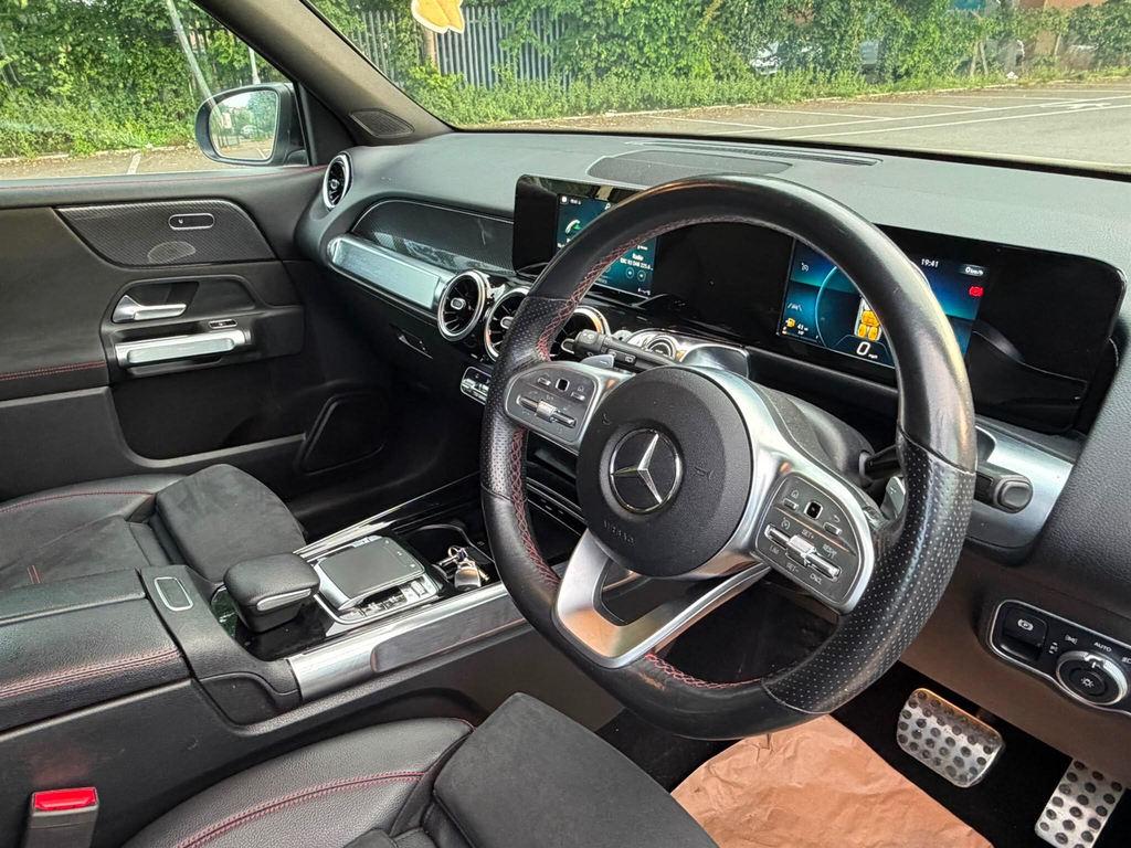 Mercedes-Benz GLB Class Amg Line White #15