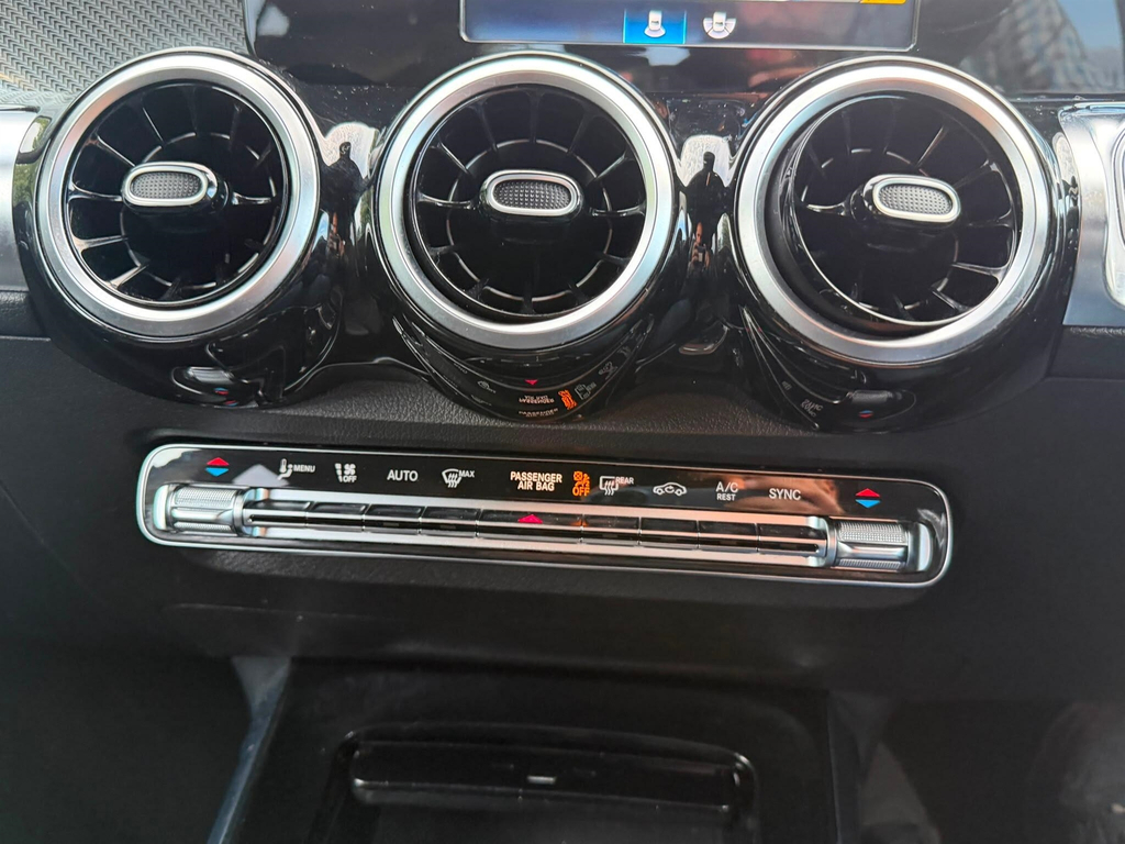 Mercedes-Benz GLB Class Amg Line White #47