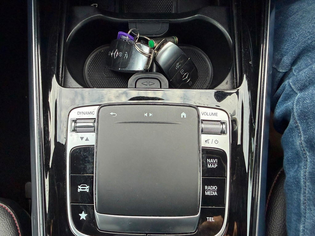 Mercedes-Benz GLB Class Amg Line White #26