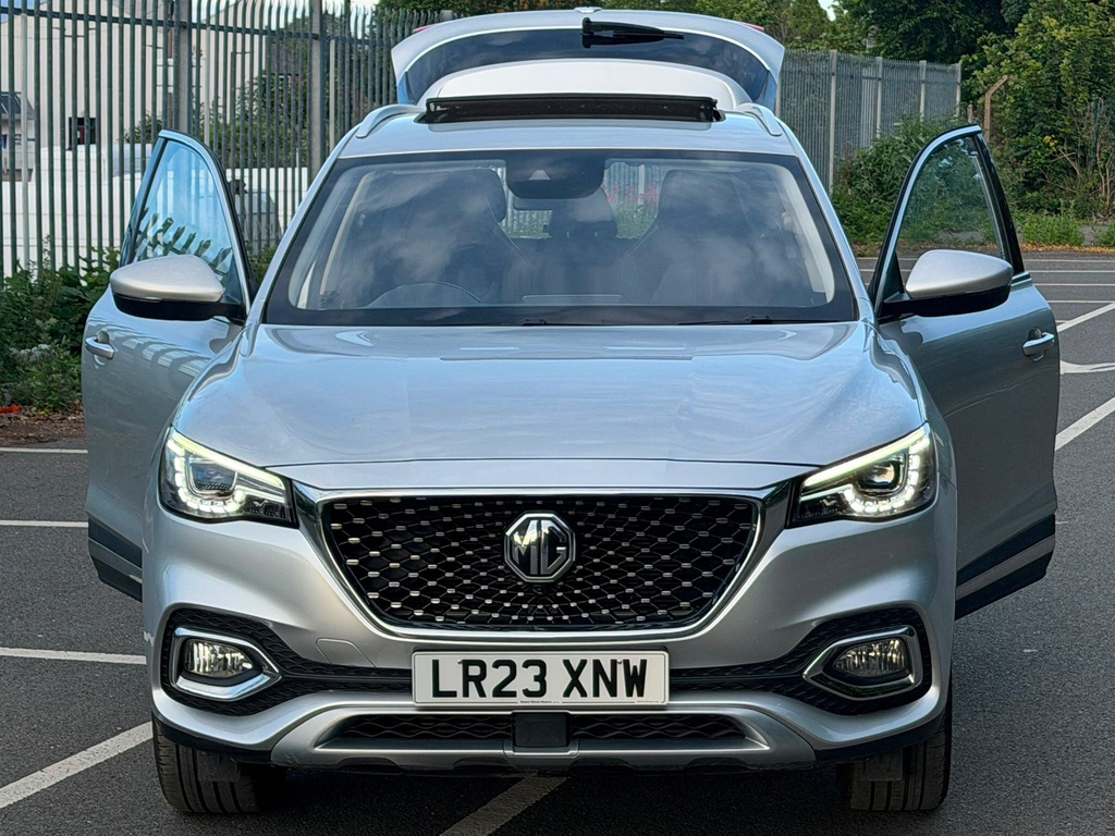 MG HS Suv Silver #6