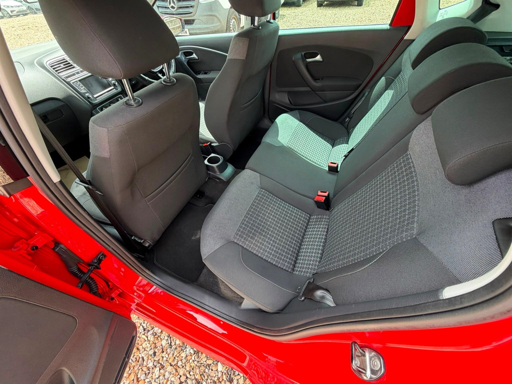 Volkswagen Polo Hatchback Silver #29