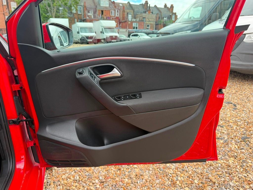 Volkswagen Polo Hatchback Silver #46