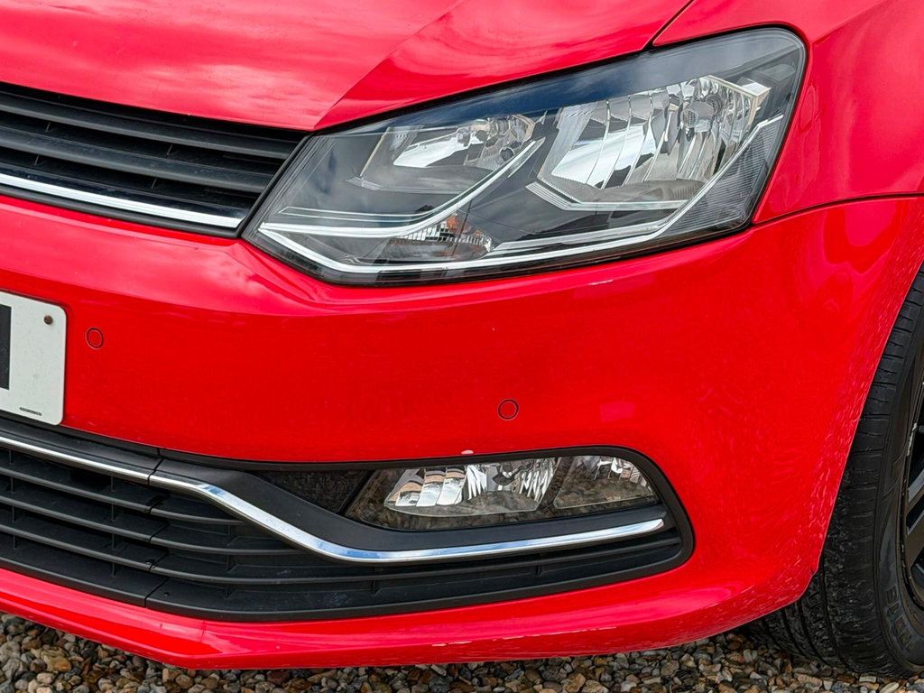 Volkswagen Polo Hatchback Silver #77