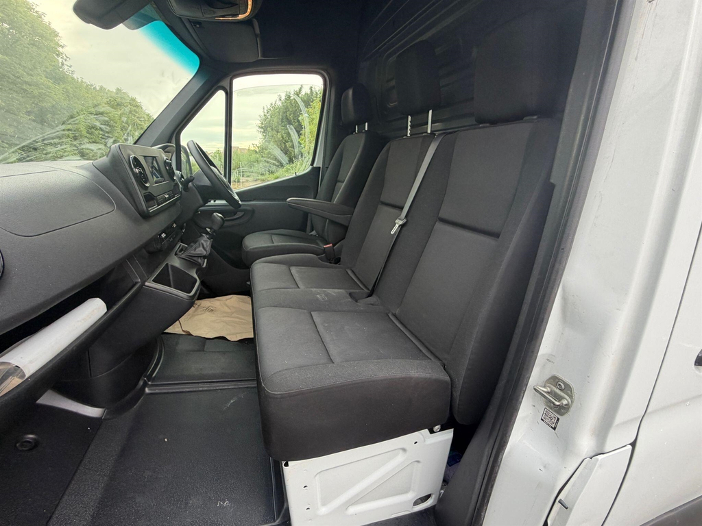 Mercedes-Benz Sprinter 2.1 516 Cdi Chassis Cab Rwd L2 E Green #22