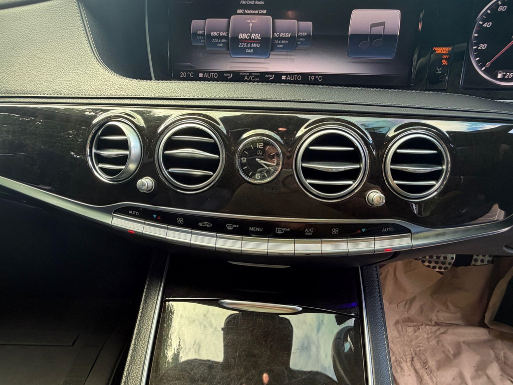 Mercedes-Benz S Class Reserve For 99...S350 Bluetec Silver #77