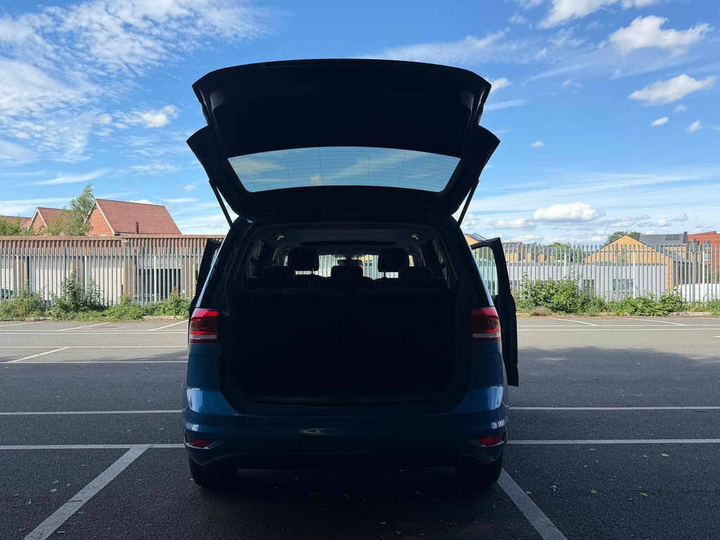 Volkswagen Touran Sel Blue #24