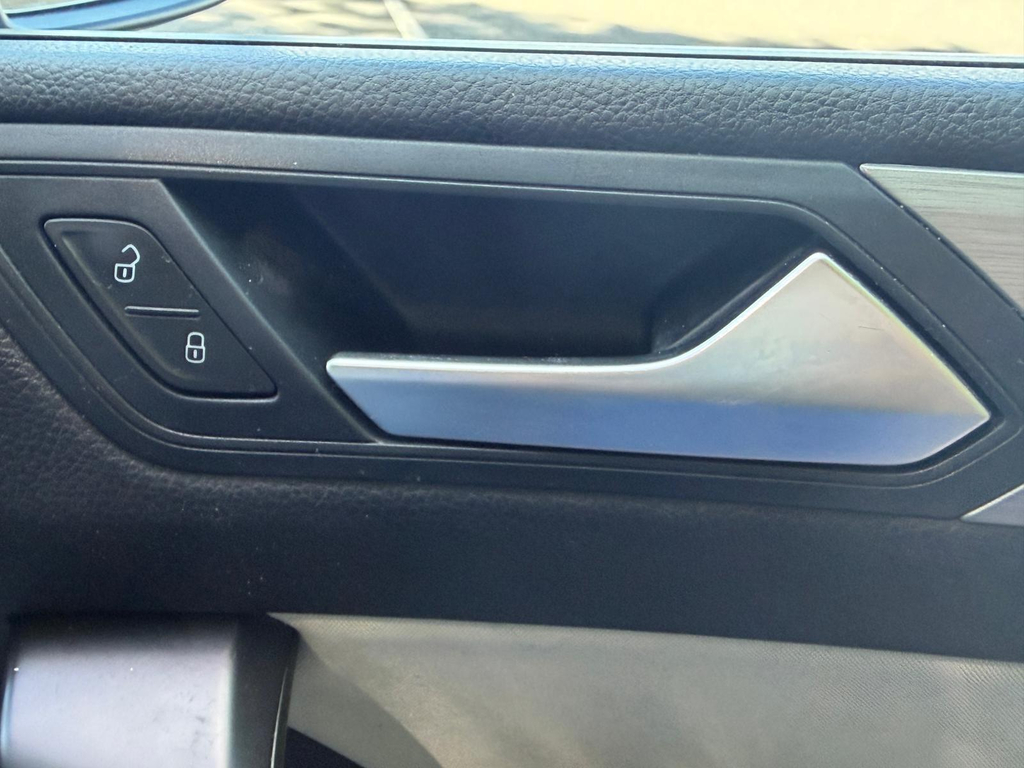 Volkswagen Touran Sel Blue #47