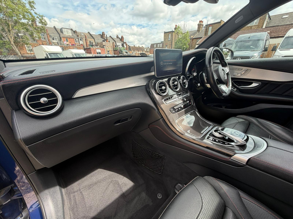 Mercedes-Benz GLC Class Glc 220 D 4Matic Se Executive Black #21