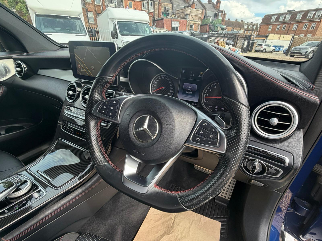 Mercedes-Benz GLC Class Glc 220 D 4Matic Se Executive Black #79