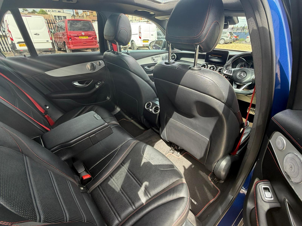 Mercedes-Benz GLC Class Glc 220 D 4Matic Se Executive Black #93