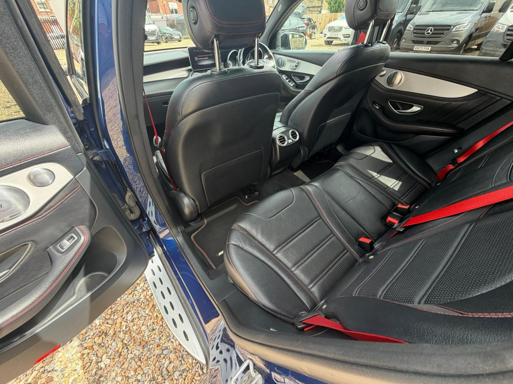 Mercedes-Benz GLC Class Glc 220 D 4Matic Se Executive Black #31