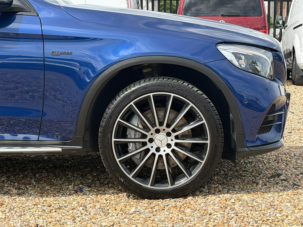 Mercedes-Benz GLC Class Glc 220 D 4Matic Se Executive Black #53