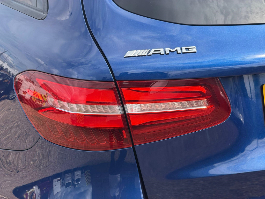 Mercedes-Benz GLC Class Glc 220 D 4Matic Se Executive Black #84