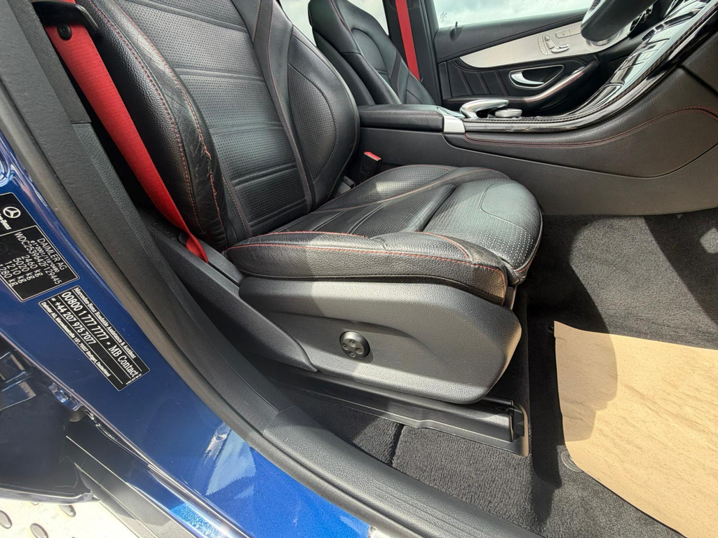 Mercedes-Benz GLC Class Glc 220 D 4Matic Se Executive Black #23