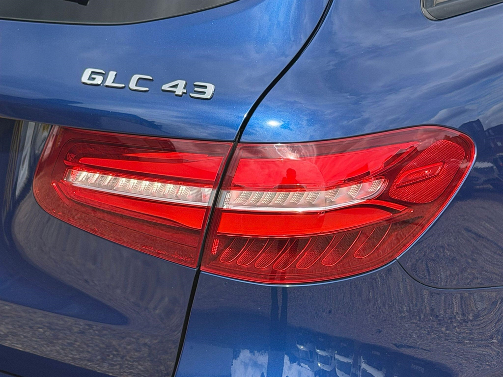 Mercedes-Benz GLC Class Glc 220 D 4Matic Se Executive Black #85