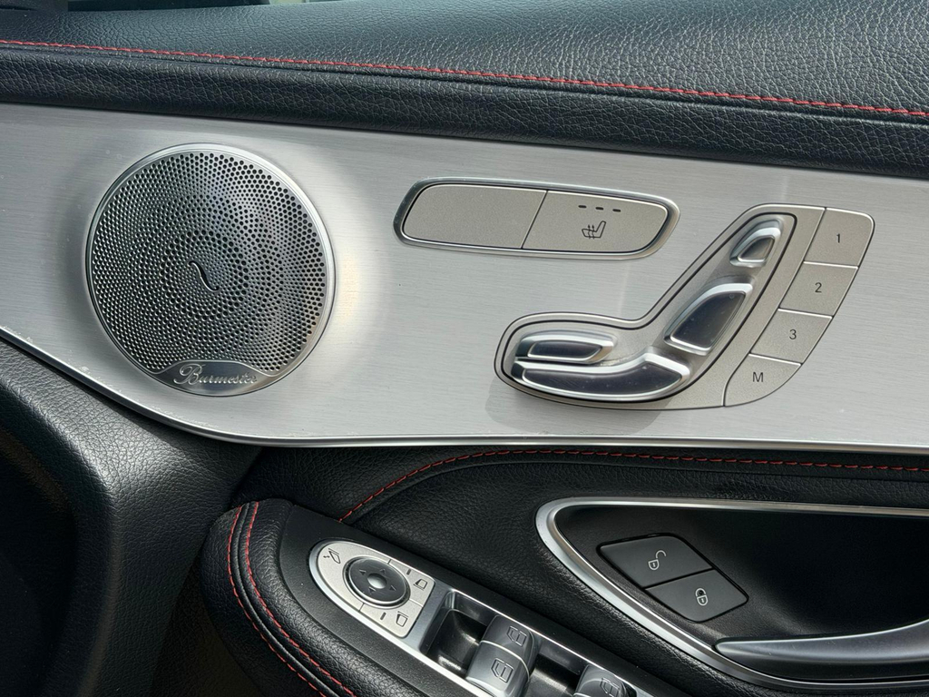 Mercedes-Benz GLC Class Glc 220 D 4Matic Se Executive Black #44