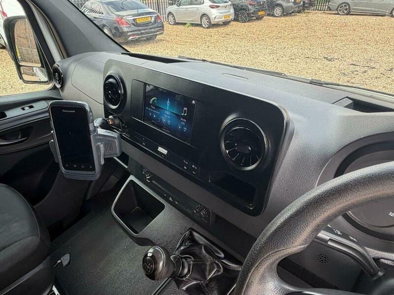 Mercedes-Benz Sprinter 2.1 Cdi Rwd L1 White #14