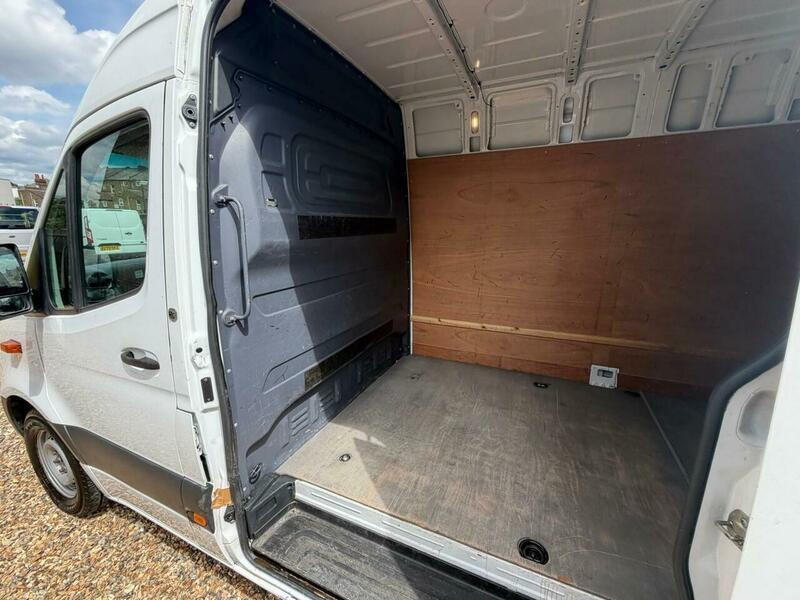 Mercedes-Benz Sprinter 2.1 Cdi Rwd L1 White #38