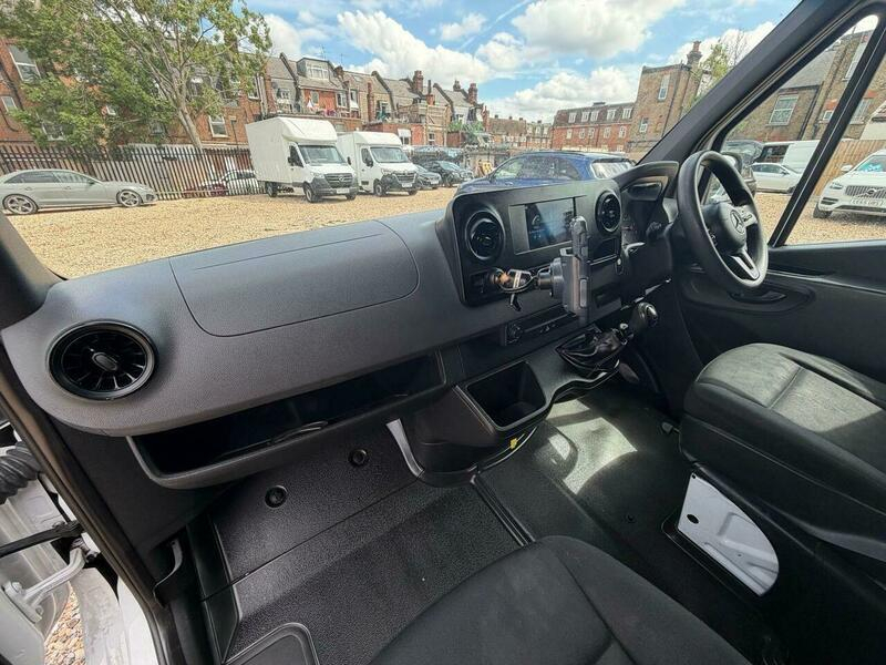 Mercedes-Benz Sprinter 2.1 Cdi Rwd L1 White #16