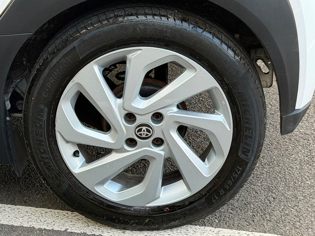 Toyota Aygo X  #33