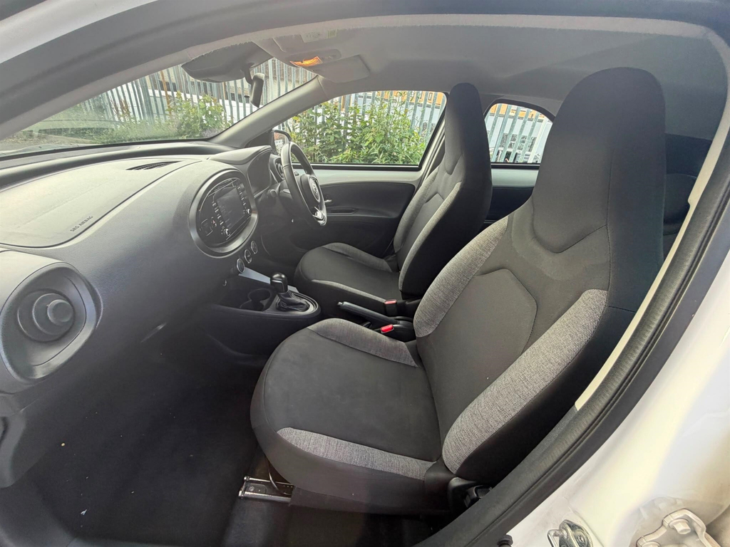 Toyota Aygo X  #42