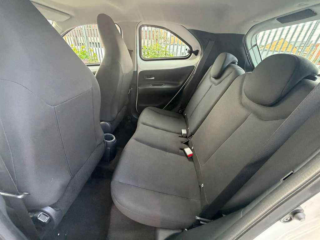 Toyota Aygo X  #27